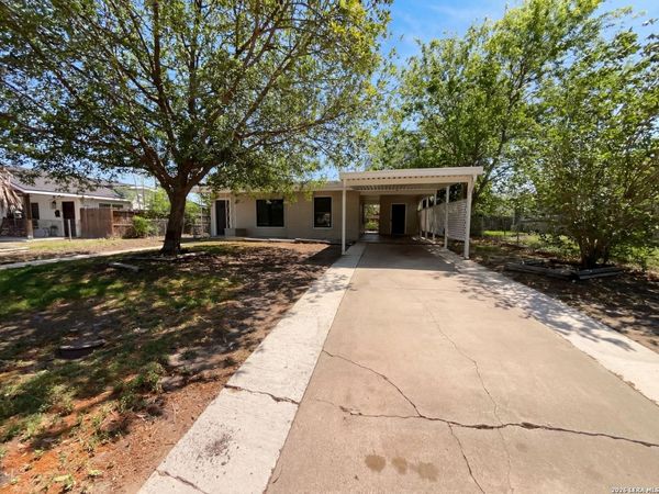 354 Saipan, San Antonio, TX 78221