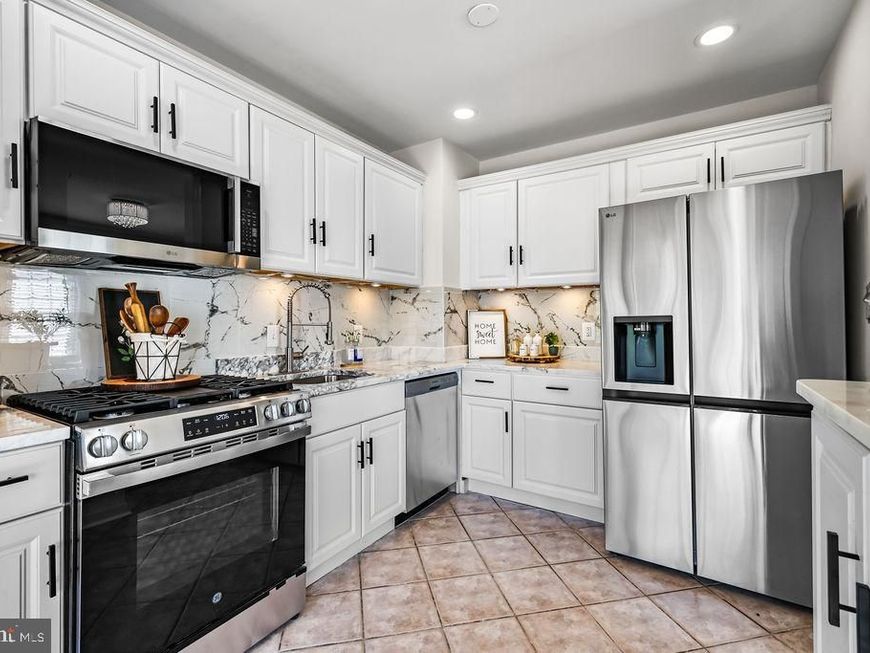 812 Forest Glen Road, Silver Spring, MD 20901 Main Photo