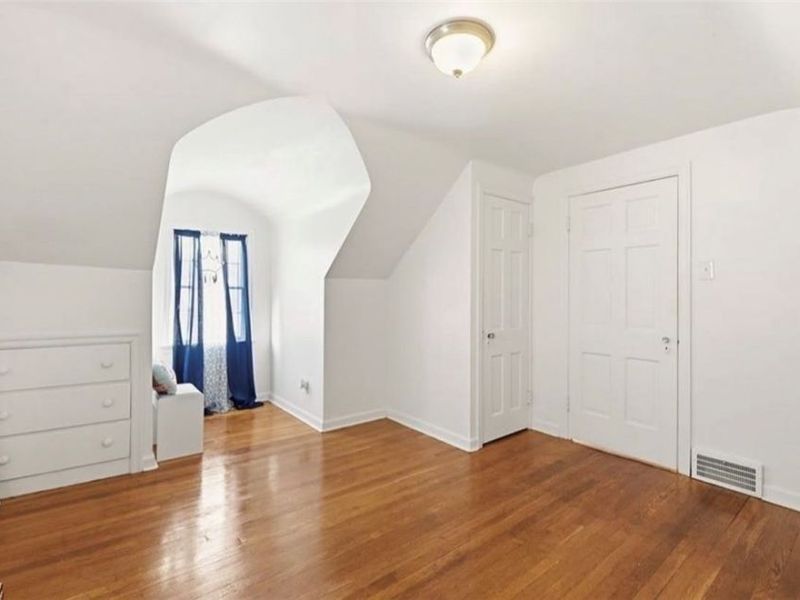 5246 Philip Avenue, Cleveland, OH 44137 Photo 11