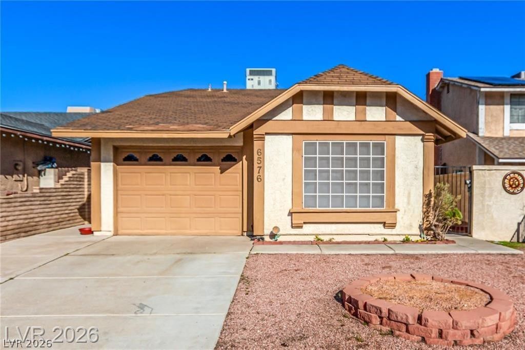 6576 Gazelle Drive, Las Vegas, NV 89108 Main Photo