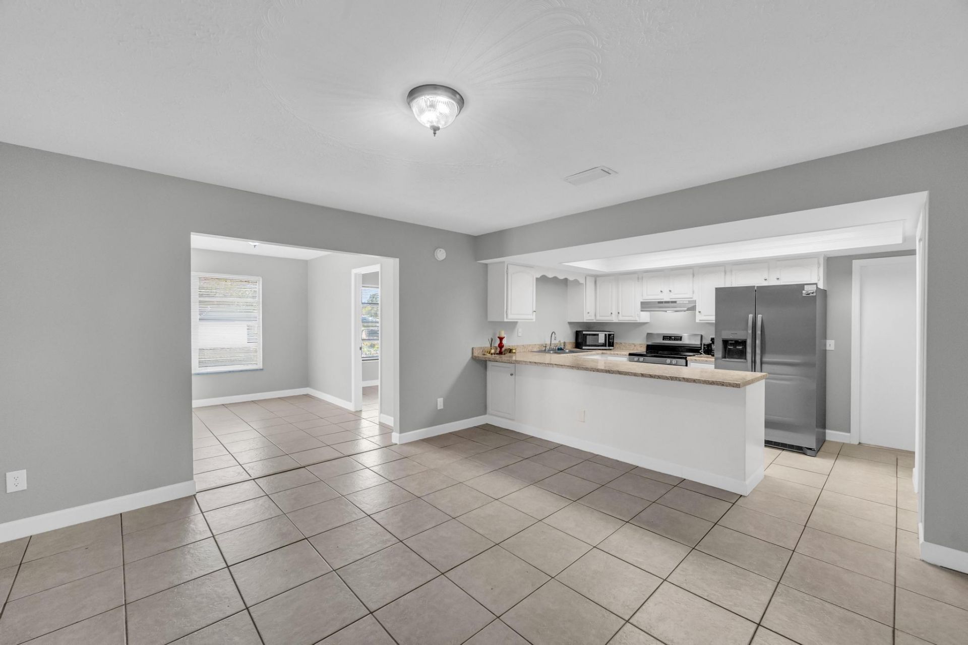 2621 SE Westmoreland Boulevard, Port Saint Lucie, FL 34952 Photo