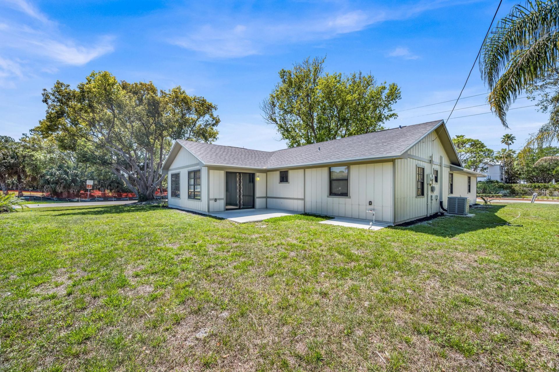 2621 SE Westmoreland Boulevard, Port Saint Lucie, FL 34952 Photo