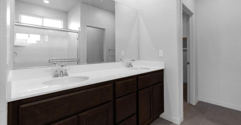 4735 Ariel St, Keyes, CA 95328 Photo