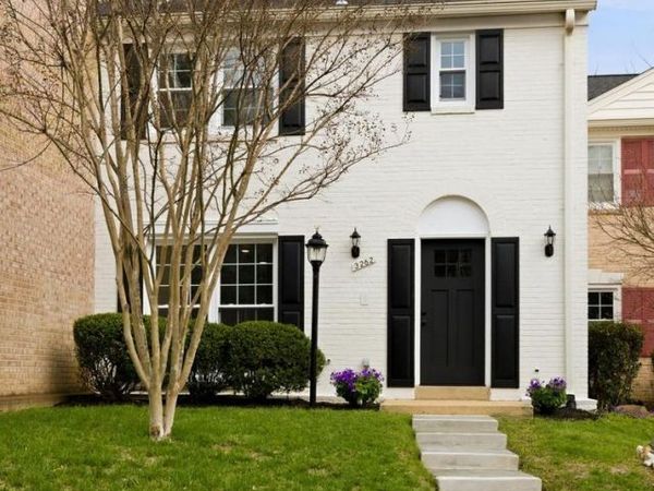 3262 CAMBRIDGE COURT , FAIRFAX, VA 22030