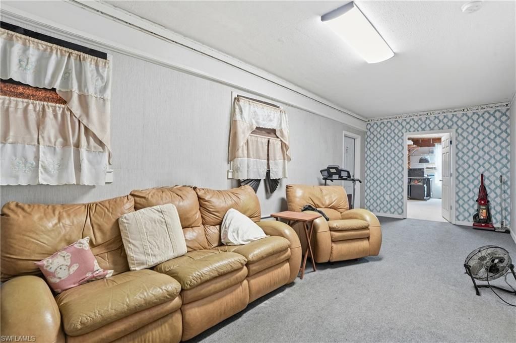 2405 Zoysia Ln , North Fort Myers, FL 33917 Photo