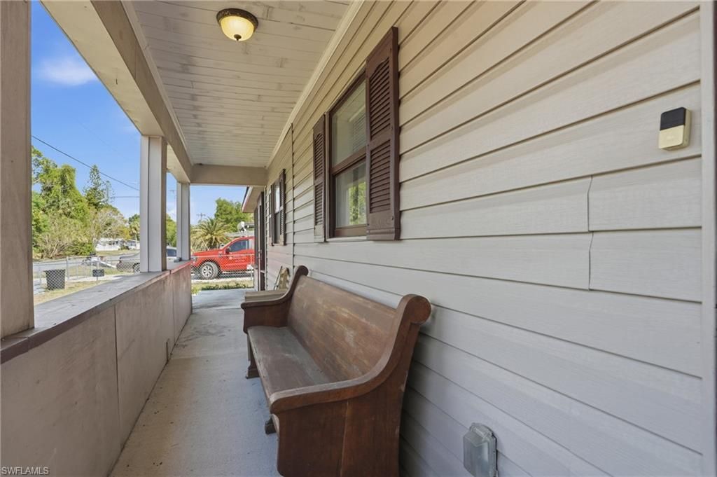 2405 Zoysia Ln, North Fort Myers, FL 33917 Photo
