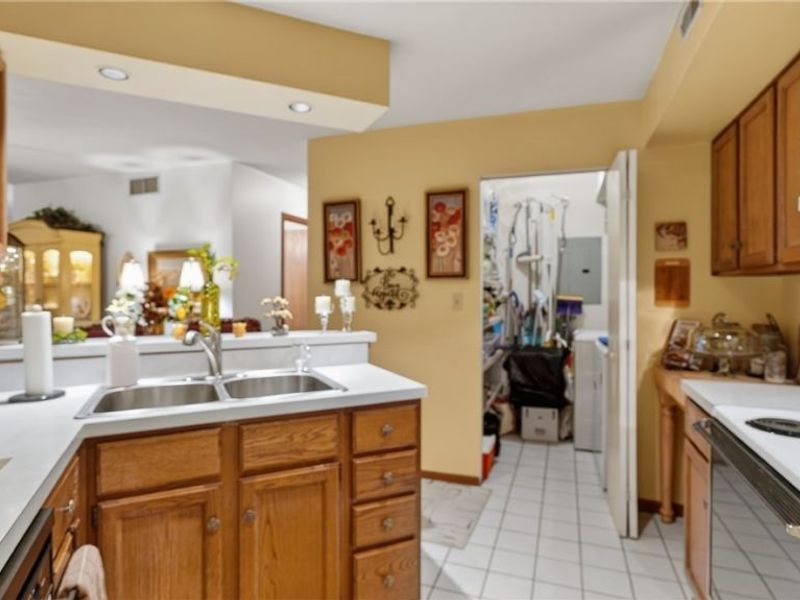 1123 Redtail Hawk, Unit 1, Boardman, OH 44512 Photo 13