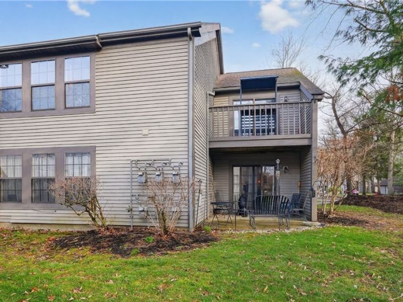 1123 Redtail Hawk, Unit 1, Boardman, OH 44512 Photo 2