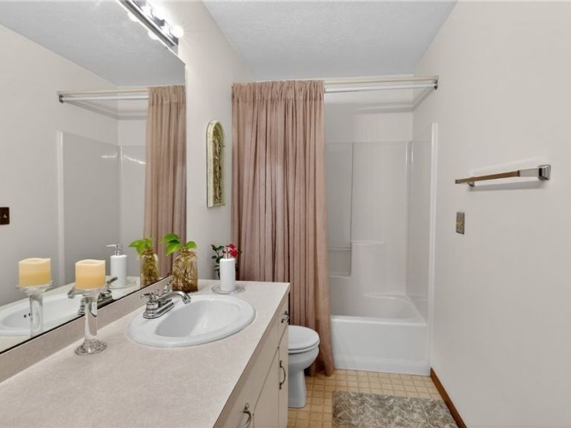 1123 Redtail Hawk, Unit 1, Boardman, OH 44512 Photo 25