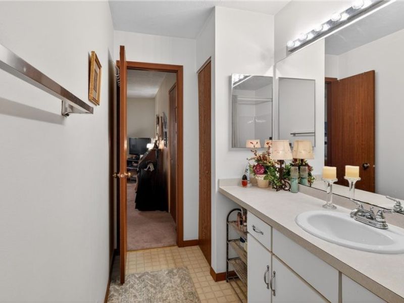 1123 Redtail Hawk, Unit 1, Boardman, OH 44512 Photo 26