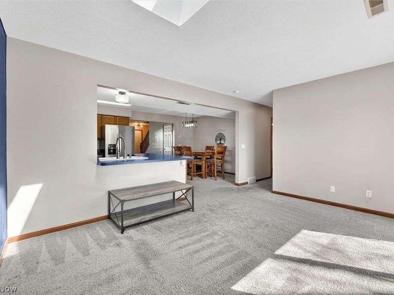 90 High Point Drive, Unit 27, Medina, OH 44256 Photo 17