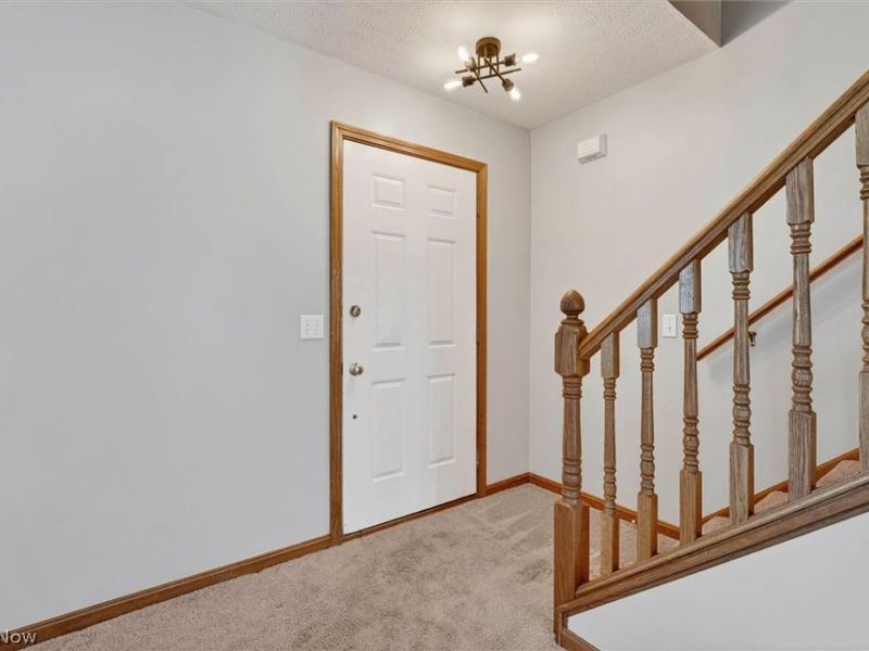90 High Point Drive, Unit 27, Medina, OH 44256 Photo 9