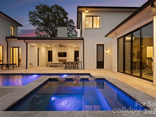 2208 Overhill Road, Charlotte, NC 28211