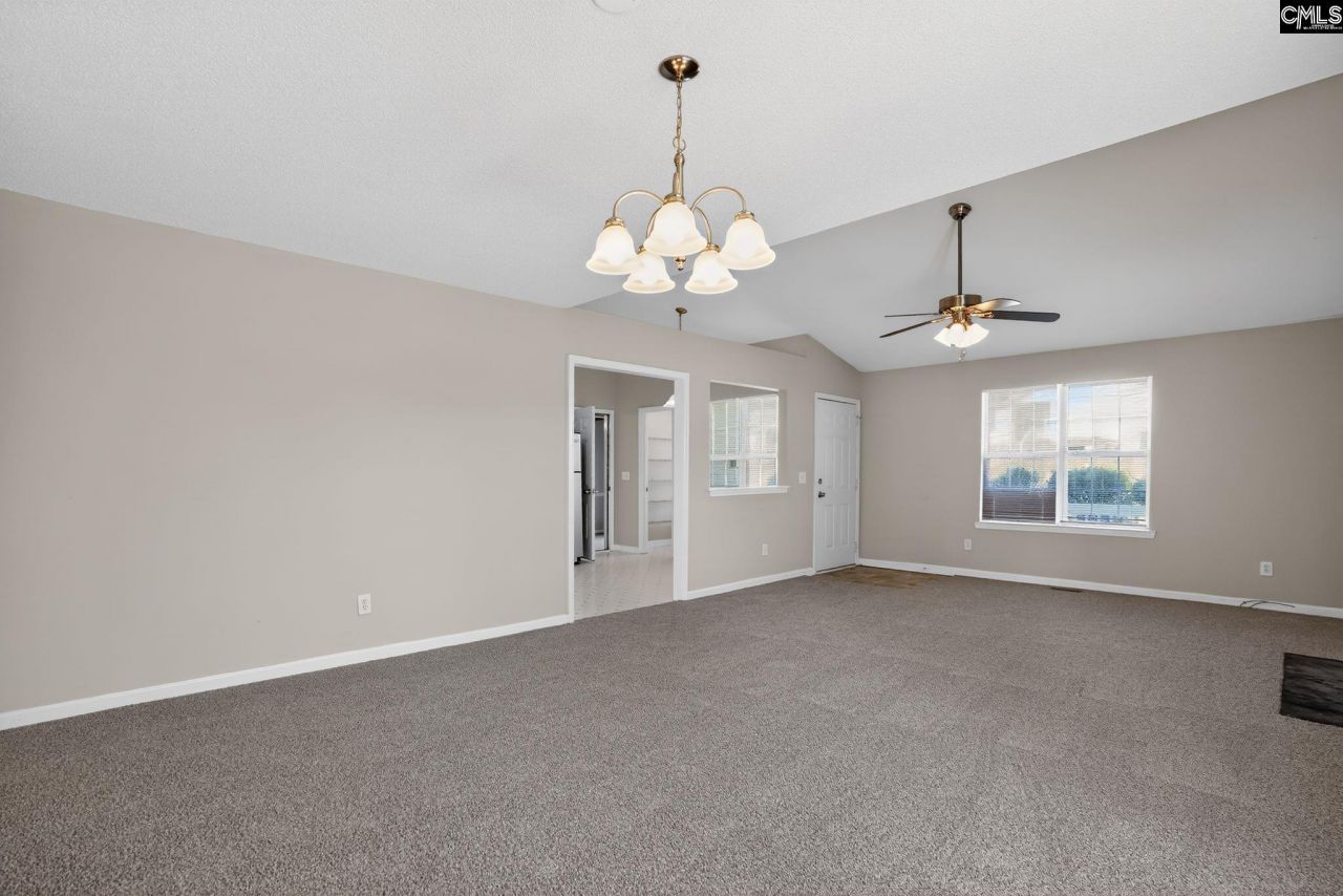 324 Trowbridge Road  Photo 10