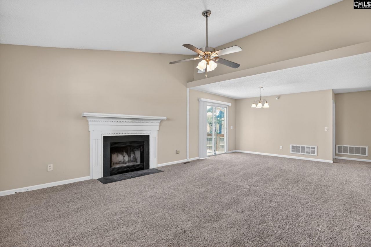 324 Trowbridge Road  Photo 16