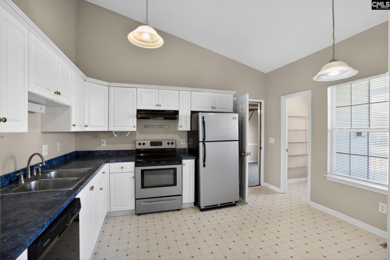 324 Trowbridge Road  Photo 19