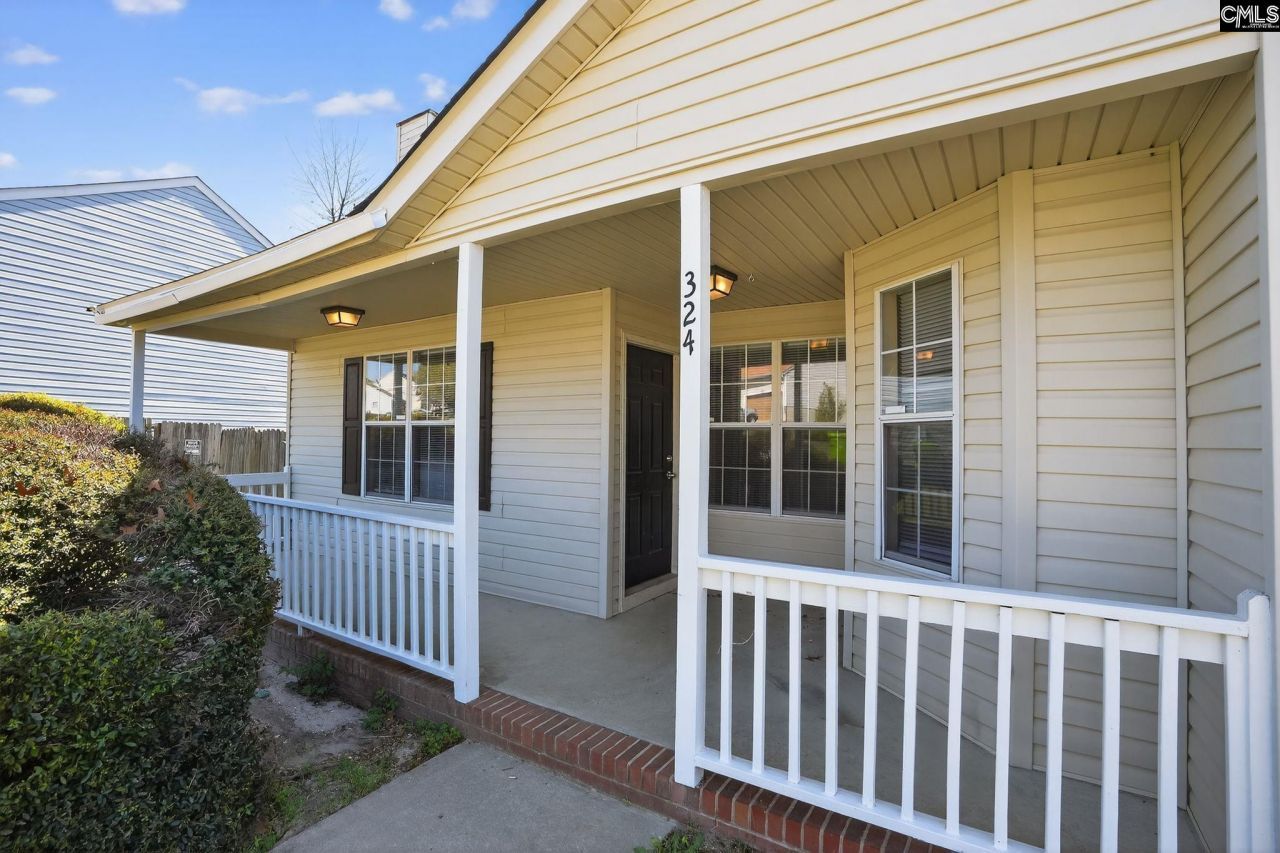 324 Trowbridge Road  Photo 4