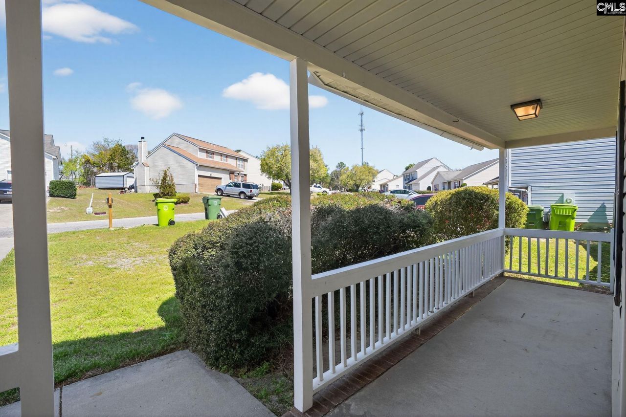 324 Trowbridge Road  Photo 8