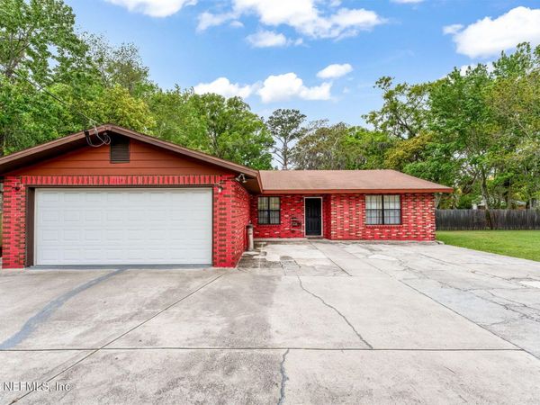 1114 LAKE SHORE Boulevard, Jacksonville, FL 32205