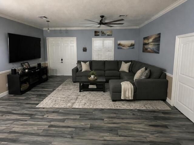5713 Myrtle Drive, Fort Pierce, FL 34982 Photo