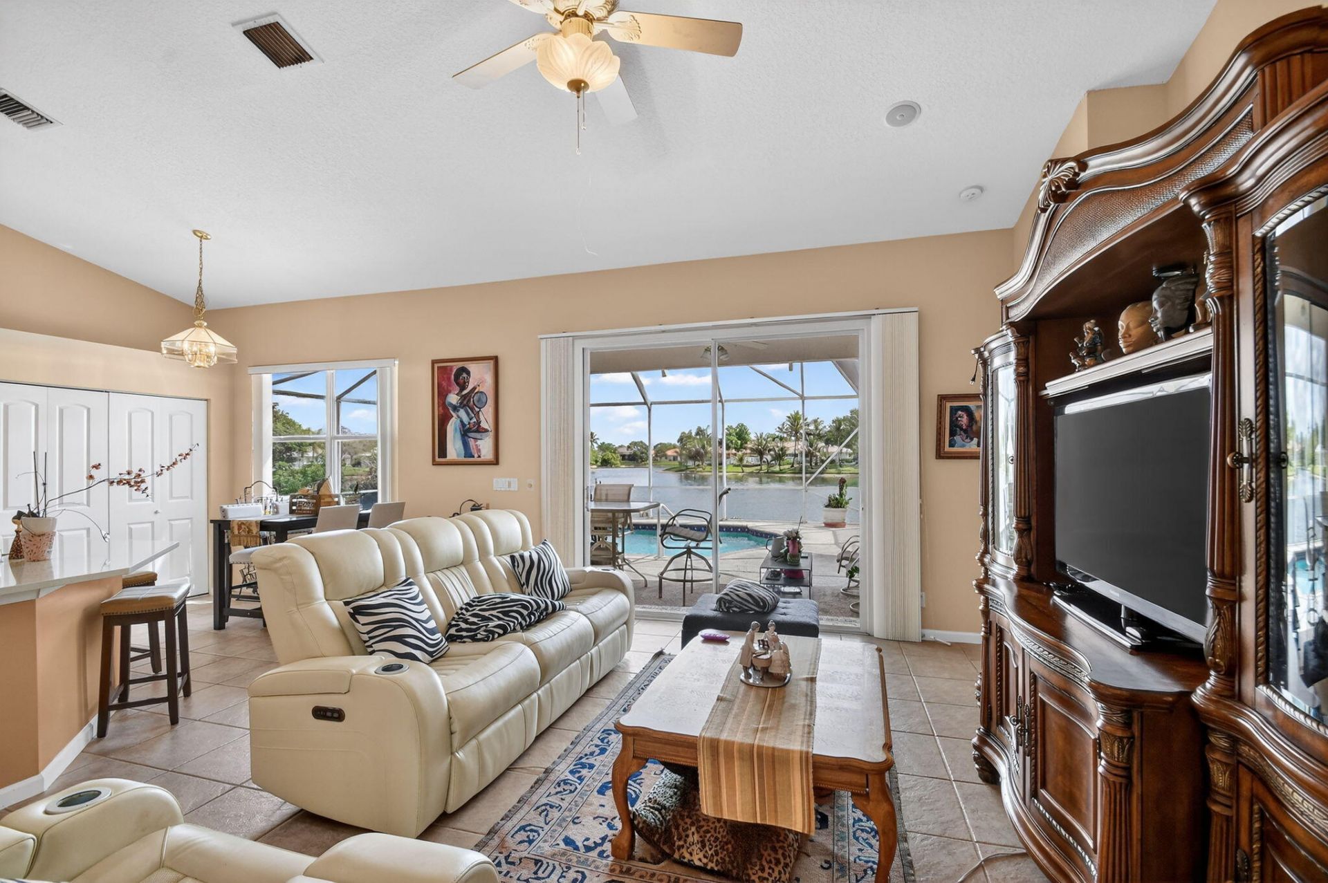 132 Kapok Crescent, Royal Palm Beach, FL 33411 Photo