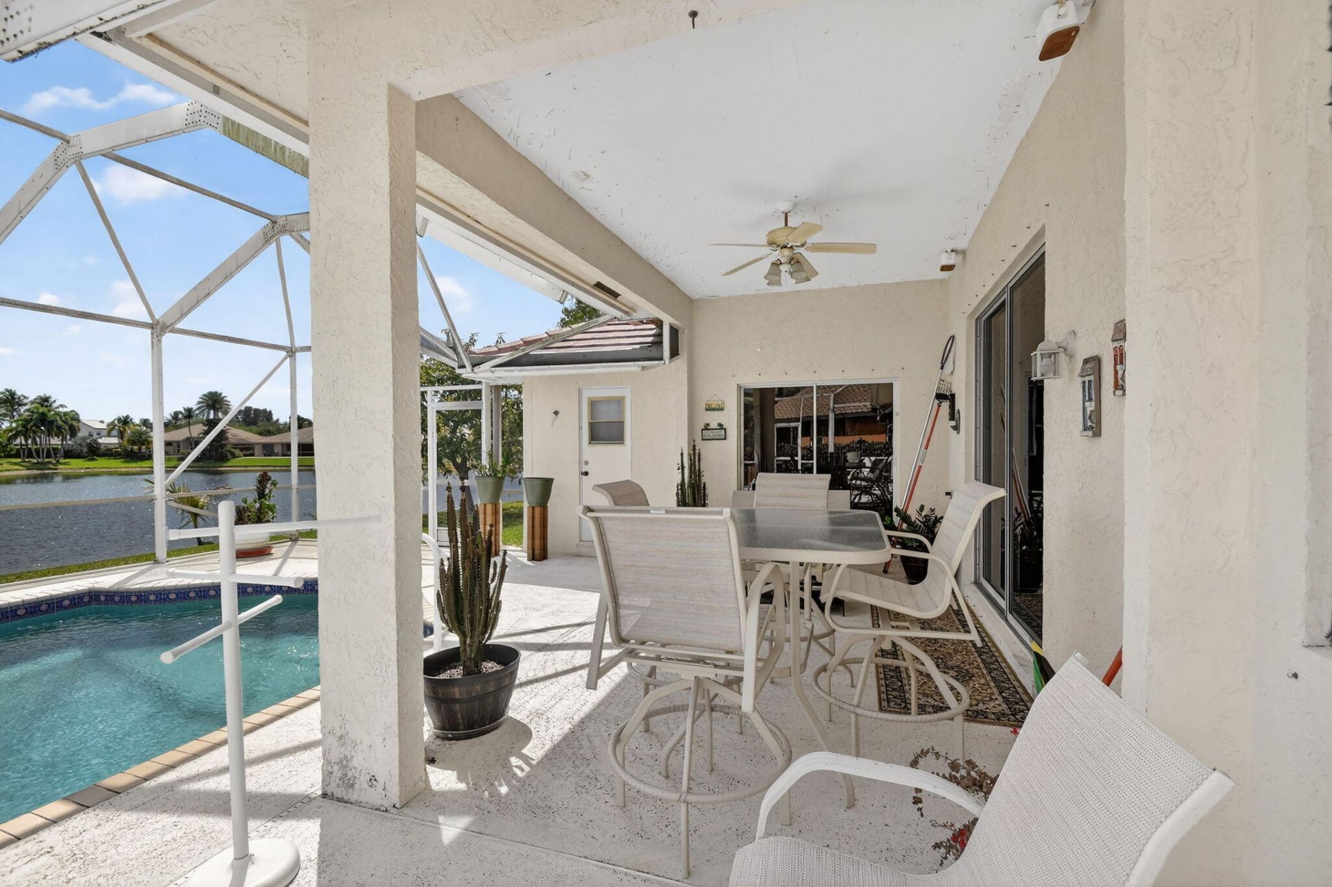 132 Kapok Crescent, Royal Palm Beach, FL 33411 Photo