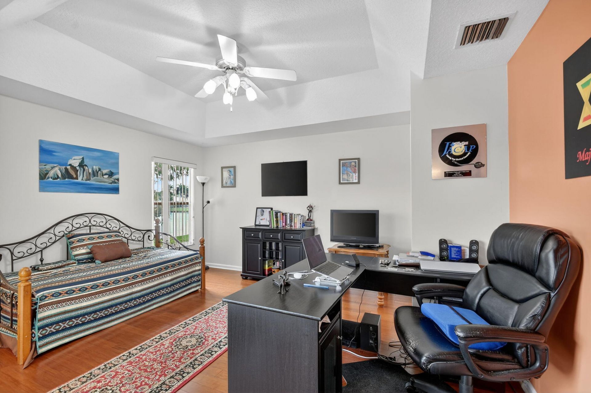 132 Kapok Crescent, Royal Palm Beach, FL 33411 Photo