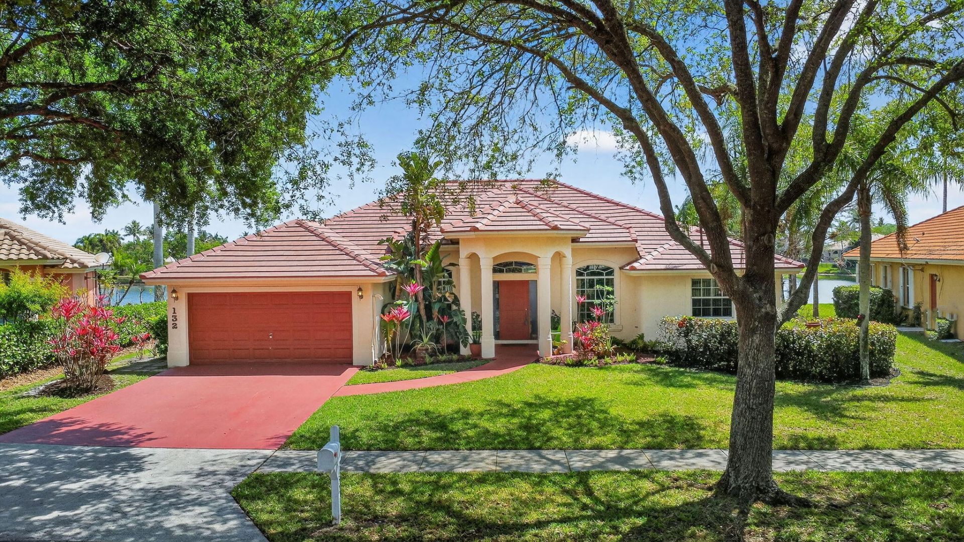 132 Kapok Crescent, Royal Palm Beach, FL 33411 Photo