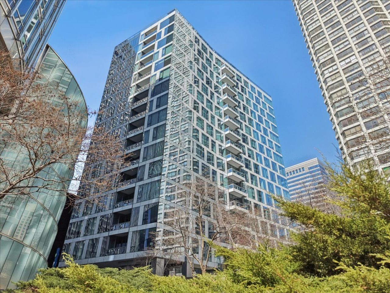 403 N Wabash Avenue, Unit 14B, Chicago, IL 60611 Main Photo