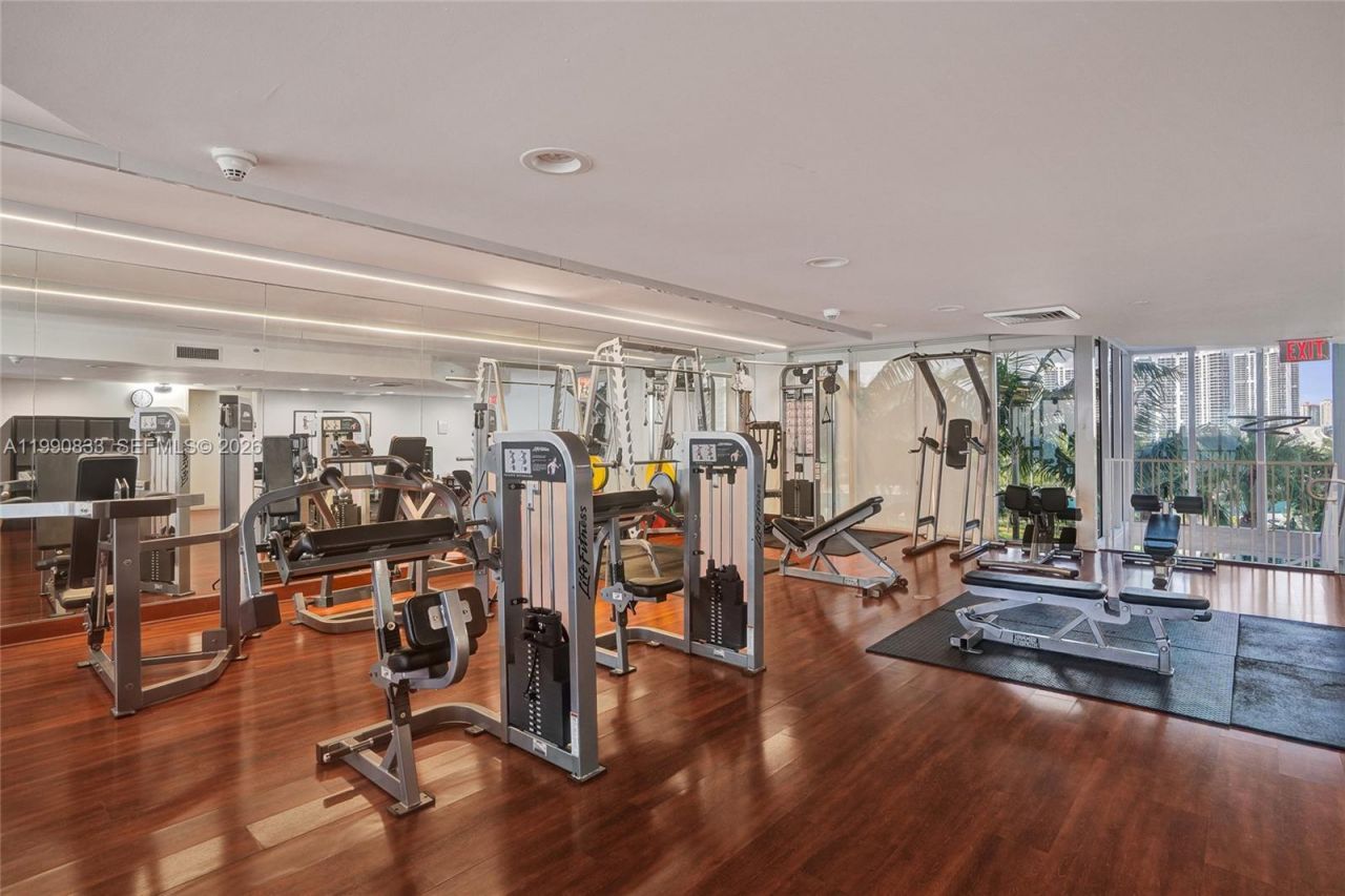 19111 Collins Ave , Unit 2101, Sunny Isles Beach, FL 33160 Photo