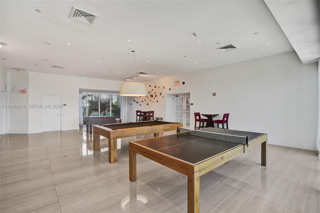 19111 Collins Ave , Unit 2101, Sunny Isles Beach, FL 33160 Photo