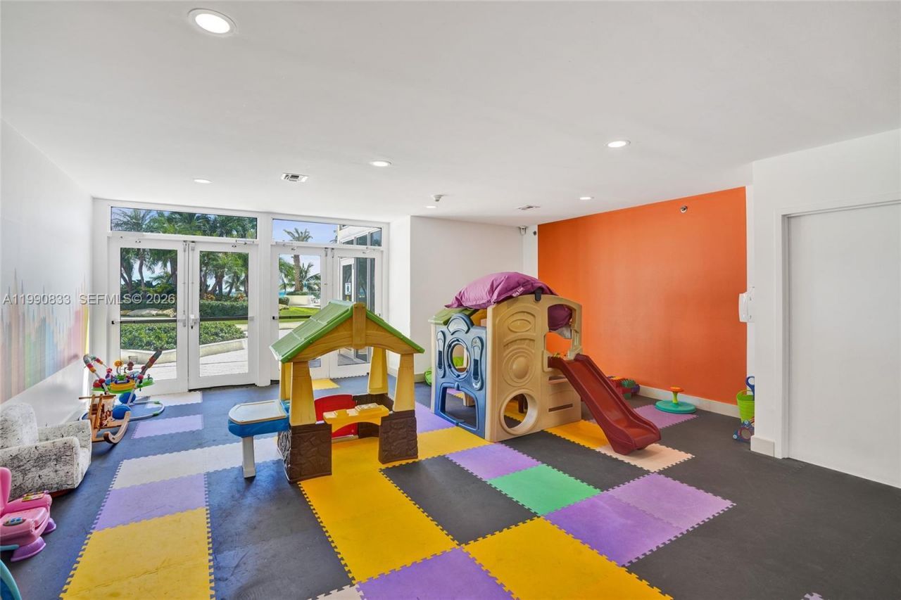 19111 Collins Ave , Unit 2101, Sunny Isles Beach, FL 33160 Photo