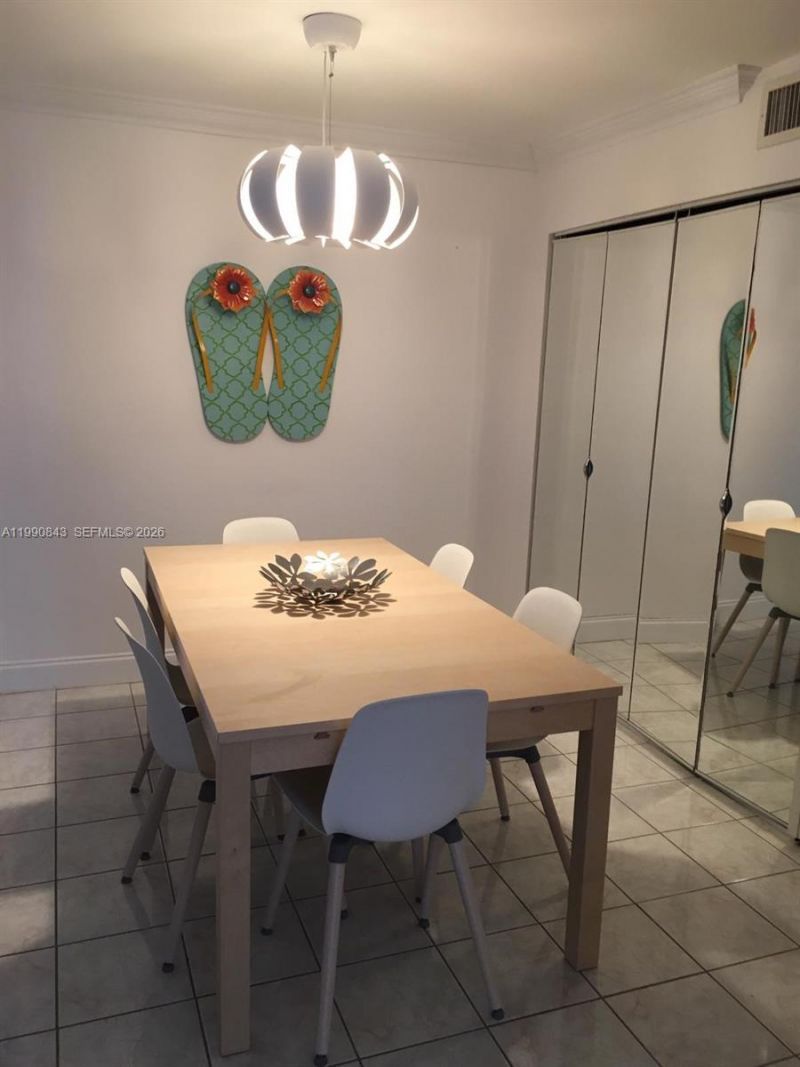 7601 Byron Ave , Unit 3A, Miami Beach, FL 33141 Photo