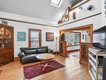 2115-2117 Aldrich Avenue N, Minneapolis, MN 55411