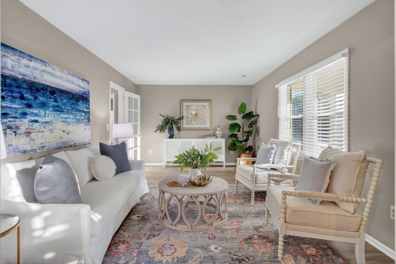 436 Old Fort Drive Photo 12