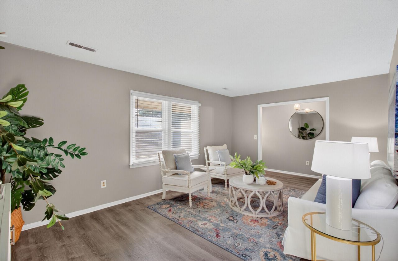 436 Old Fort Drive Photo 14