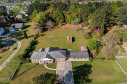 436 Old Fort Drive photo 4