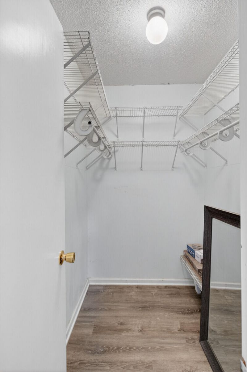 436 Old Fort Drive Photo 25