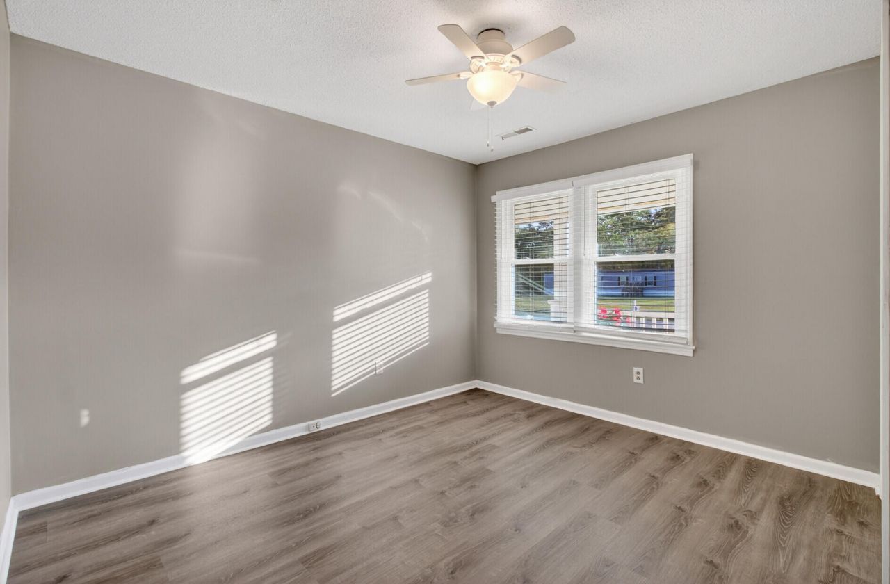 436 Old Fort Drive Photo 32