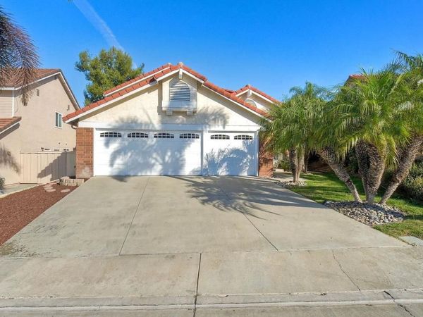 1374 Beringer Lane, Vista, CA 92081