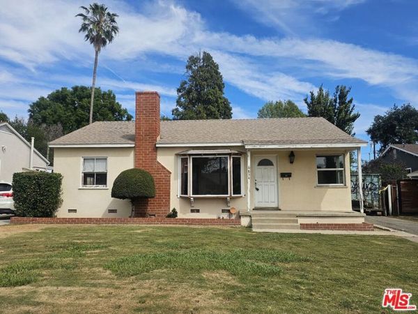 6834 Encino Avenue, Van Nuys, CA 91406