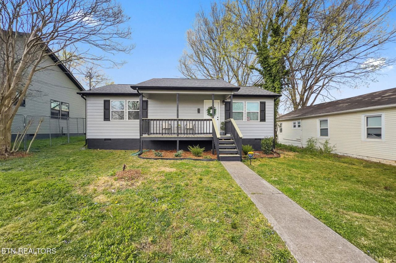 2451 Cecil Ave, Knoxville, TN 37917 Main Photo
