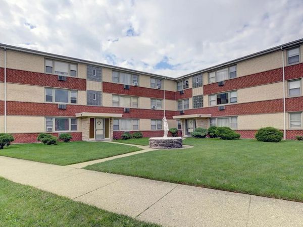 6441 W Higgins Avenue, Unit 3W, Chicago, IL 60656