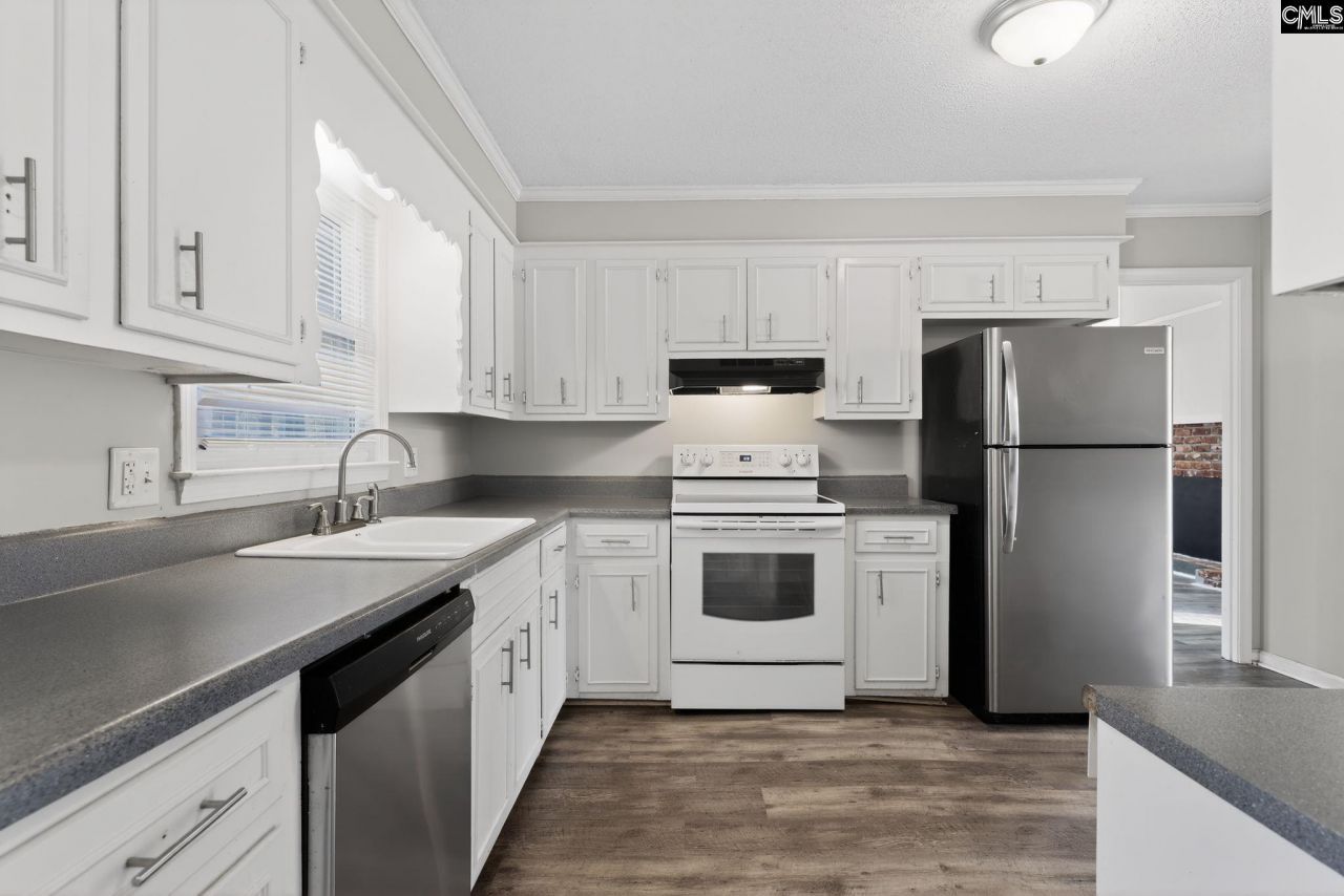 107 Sonning Road  Photo 17