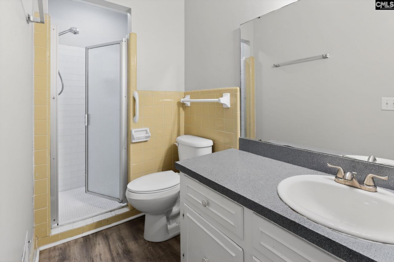 107 Sonning Road  Photo 25