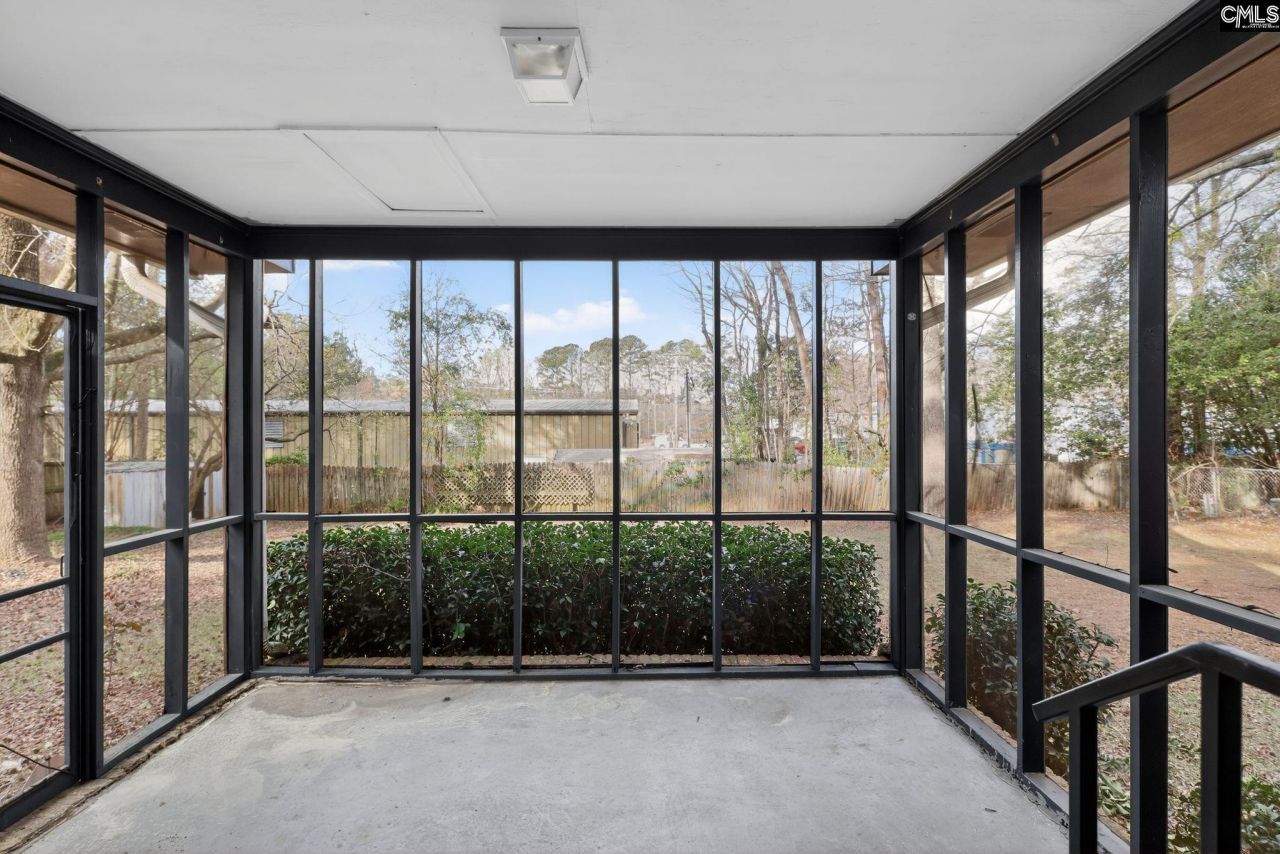 107 Sonning Road  Photo 29