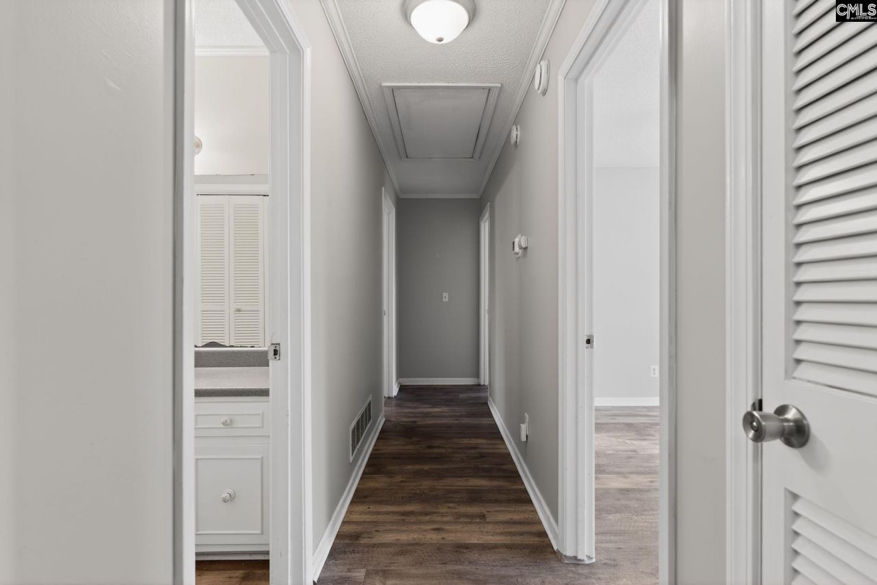 107 Sonning Road  Photo 30