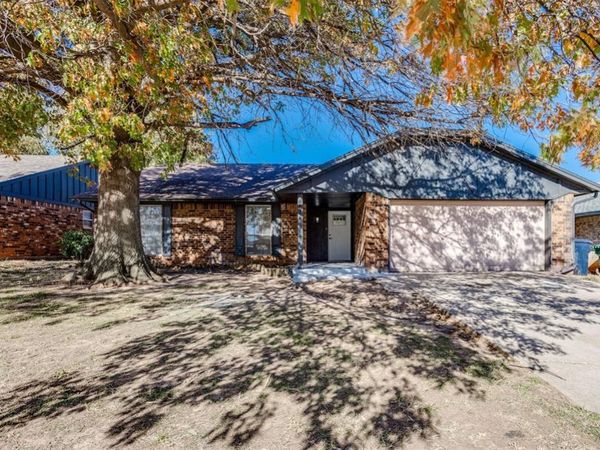 8821 NW 83 Street, Oklahoma City, OK 73132