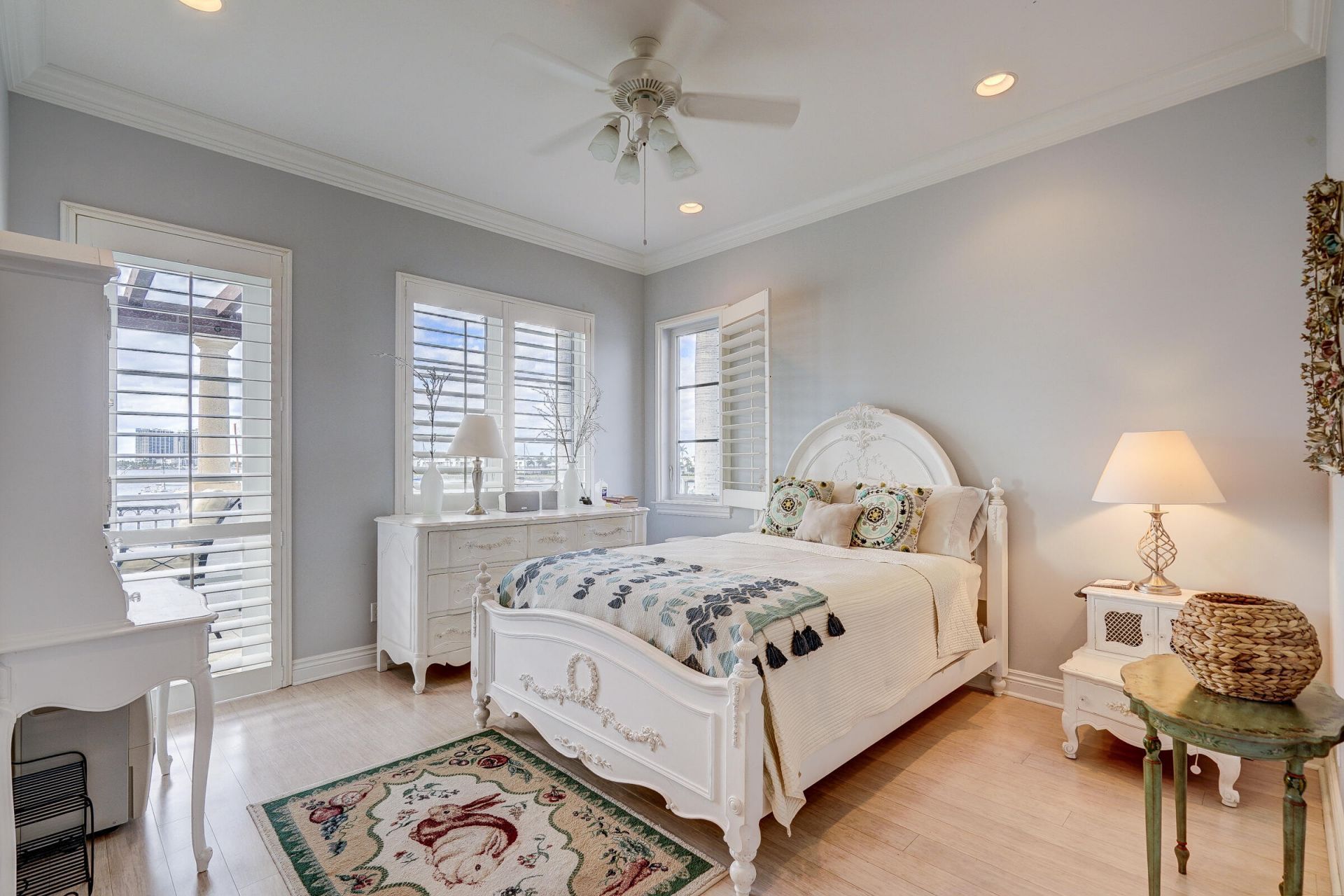 2775 Lake Drive, Singer Island, FL 33404 Photo