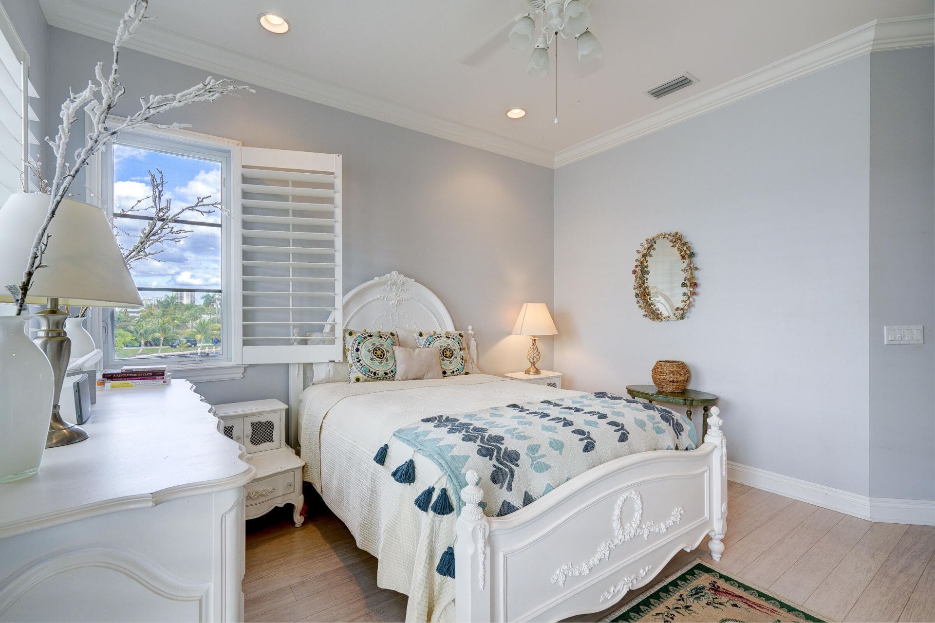 2775 Lake Drive, Singer Island, FL 33404 Photo